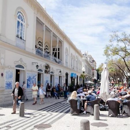 Central Funchal Apartment - Garden - Free Parking & Ac 외부 사진