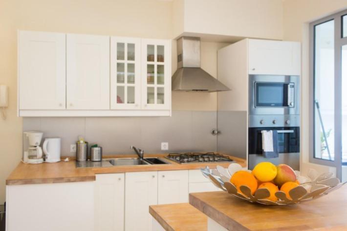 Central Funchal Apartment - Garden - Free Parking & Ac 외부 사진